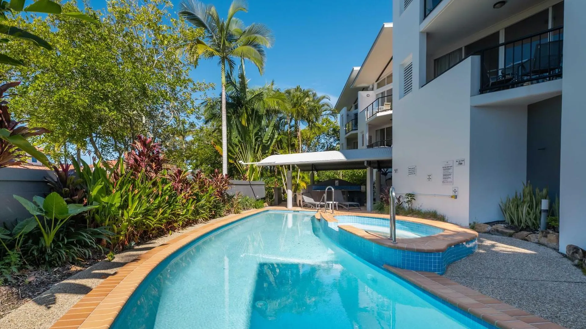 Twin Quays Noosa Aparthotel Noosaville 4*,