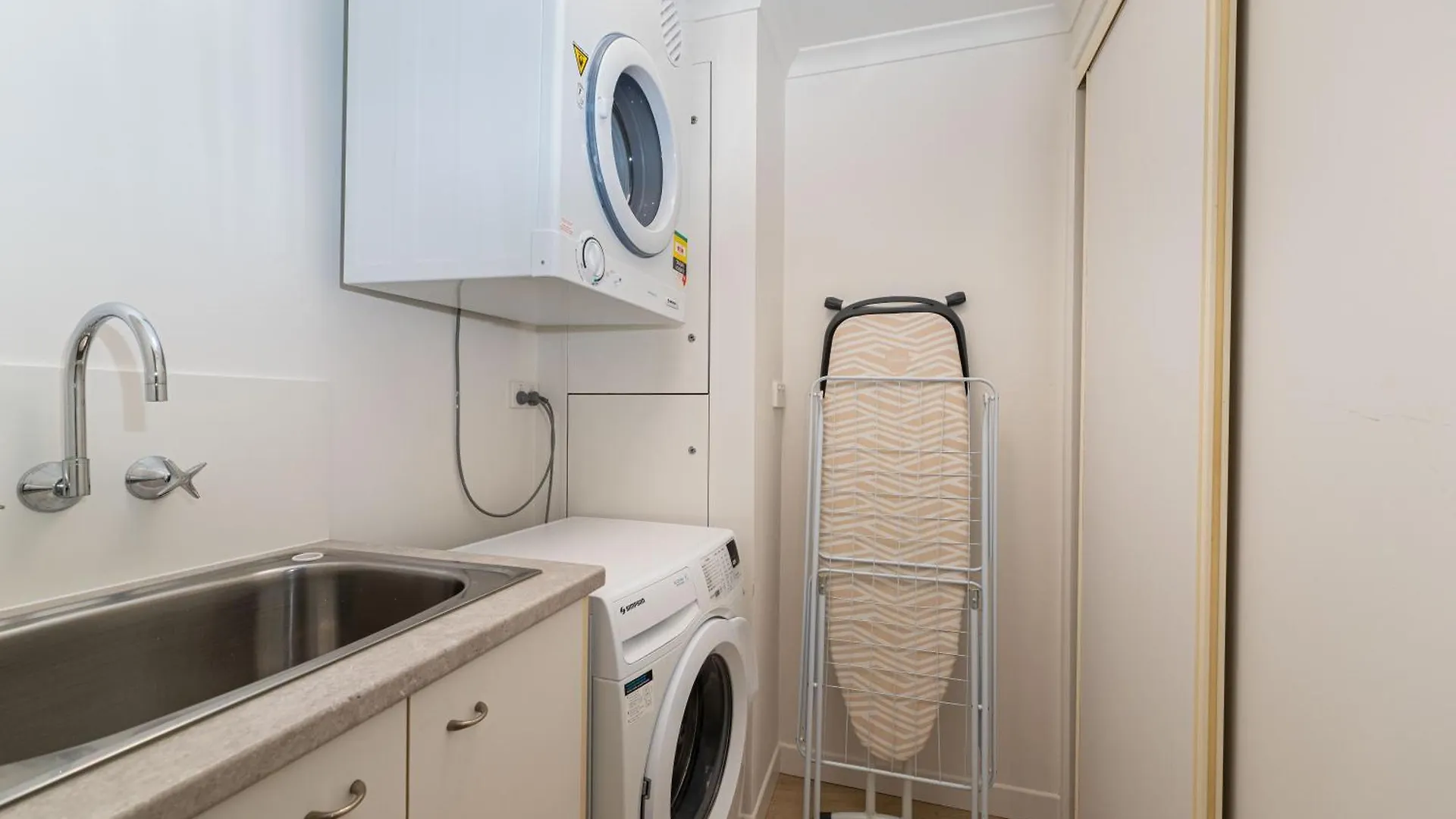 Twin Quays Noosa Aparthotel Noosaville